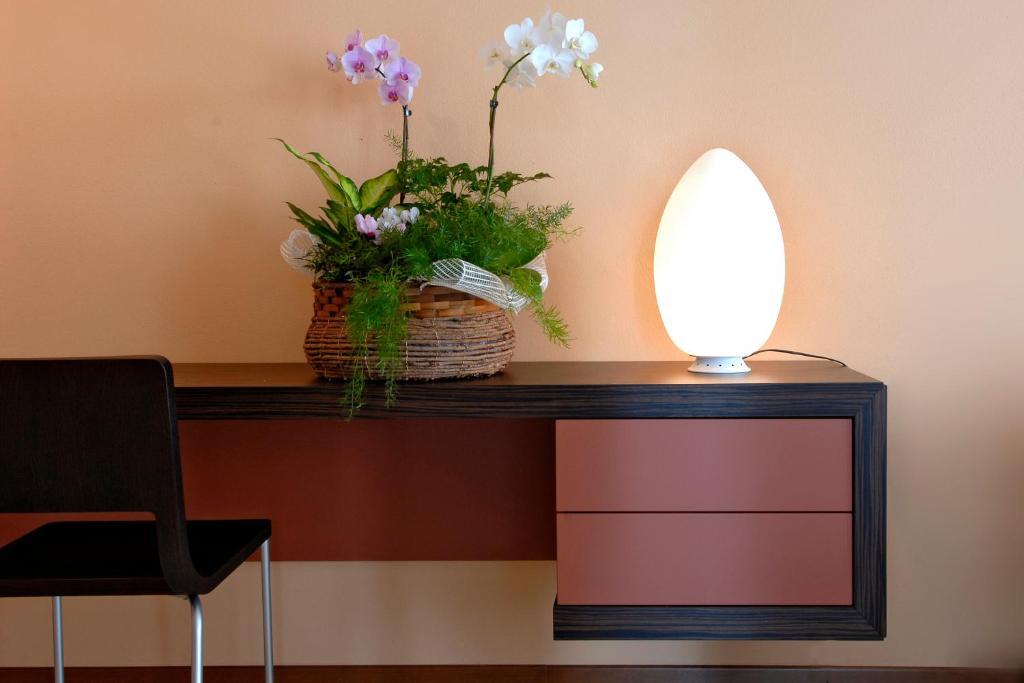 Rosso Frizzante Hotel Sorbara Стая снимка
