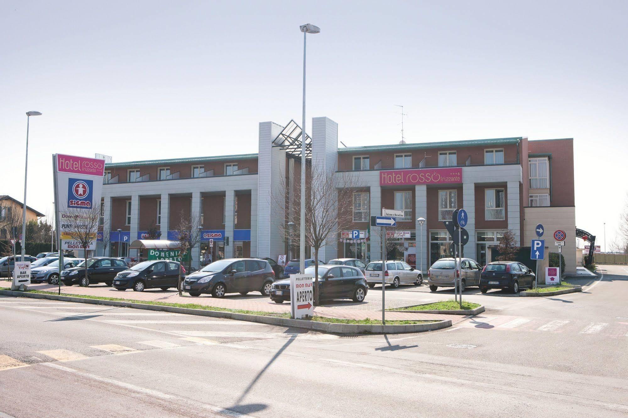 Rosso Frizzante Hotel Sorbara Екстериор снимка